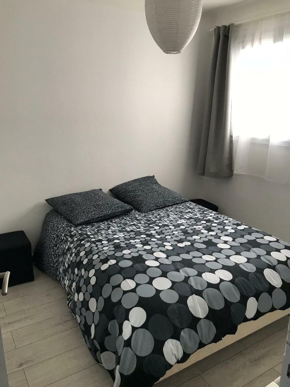 Apartment Couchant Radieux 2 Pieces 4 Personnes Vue *